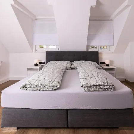 Katharina By Interhome Fuegen